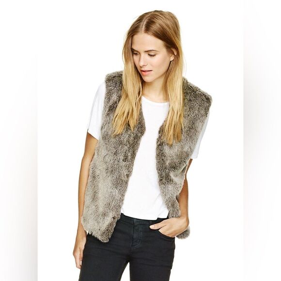Aritzia Talula Faux Fur Park Slope Vest XXS - Picture 1 of 11